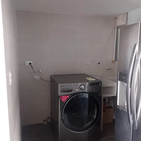 Apartamento De Tres Habitaciones, Dos Banos,Garaje, En Ipiales Narino, Cerca A La Frontera Con Ecuador Exterior photo
